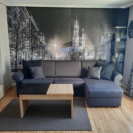 Estudio Centro Логроньо Екстериор снимка