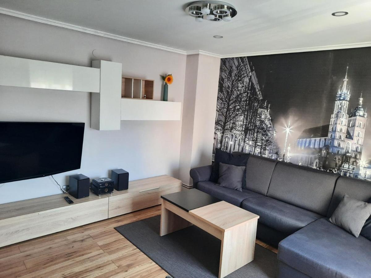 Estudio Centro Логроньо Екстериор снимка